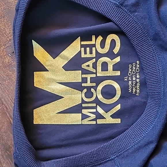 Michael Kors XL Shirt - Picture 2 of 4